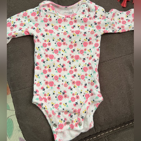 Other - 3-6 month- onesie set